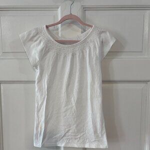 Circo Girls Shirt, White, Scoop Neckline, sz M. Good condition